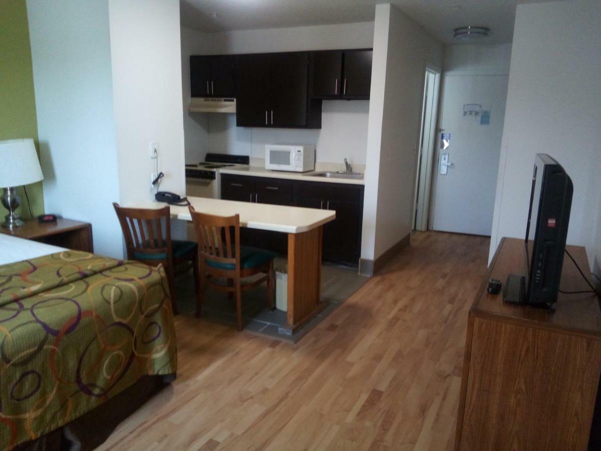 Welcome Suites Hazelwood Extended Stay Hotel Εξωτερικό φωτογραφία
