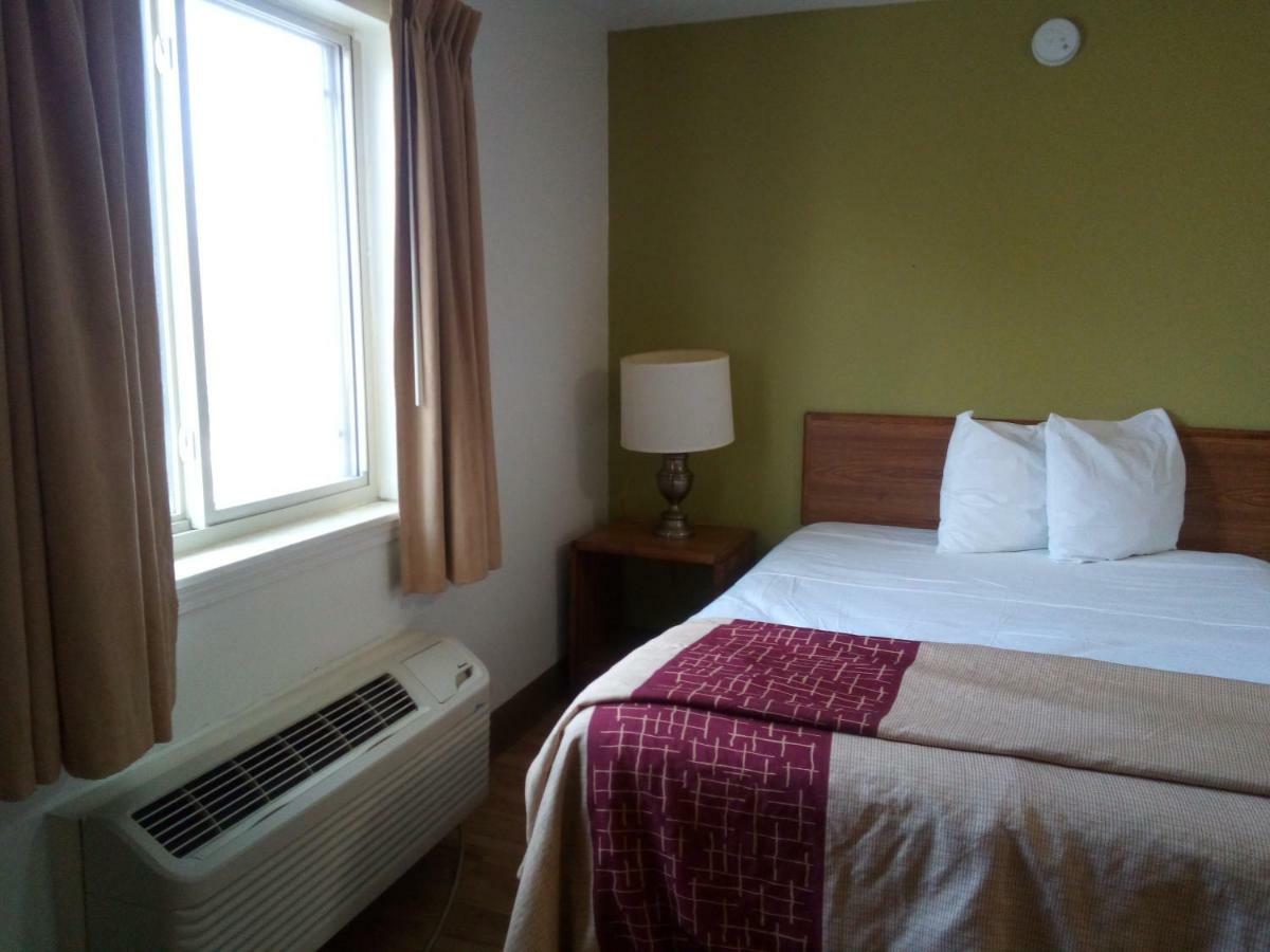 Welcome Suites Hazelwood Extended Stay Hotel Εξωτερικό φωτογραφία